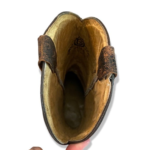 Corral Distressed Short Top Cowboy Boots - Picture 5 of 7